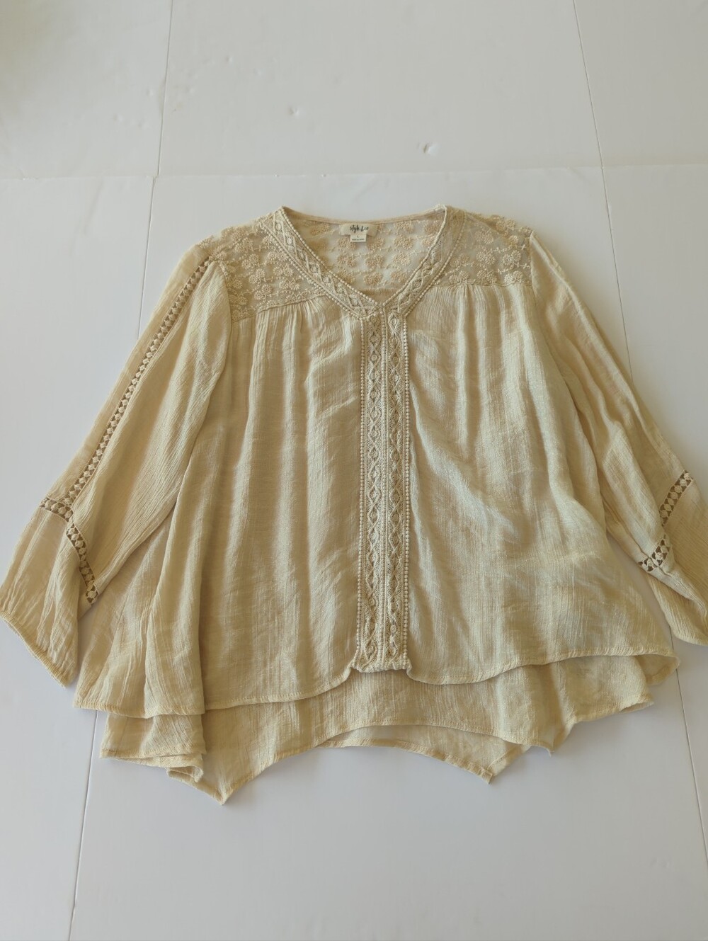 Style & Co. Cream Crochet Lace-Trim Boho Handkerchief Hem Peasant Blouse